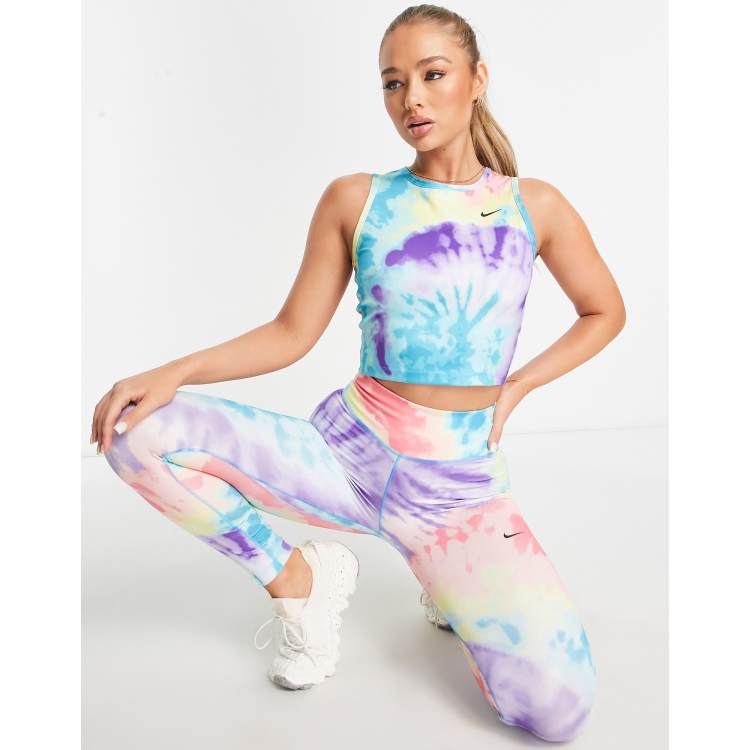 Nike One Women's Dri-Fit Mid Rise 7/8 Tie-Dye Leggings, Light Dew, Small :  : Clothing, Shoes & Accessories