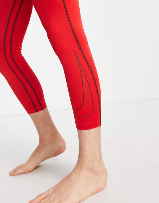 Nike Pro Capri II Women's Compression Tights - Large - Fusion Red