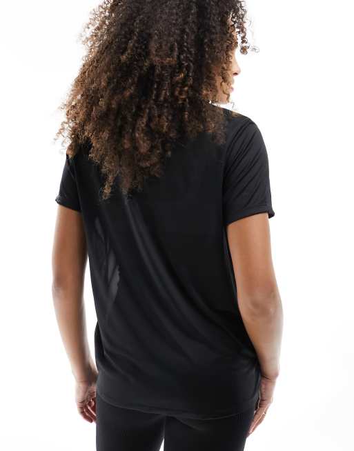 Nike Training Dri-fit relaxed T-shirt in black, 3 of 4