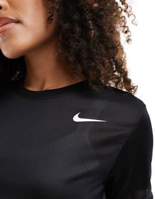 Nike Training Dri-fit relaxed T-shirt in black, 4 of 4