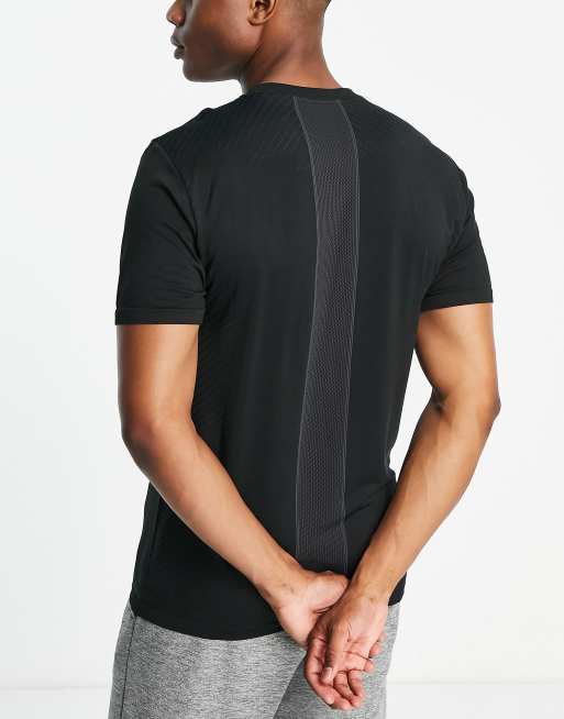 nike seamless t shirt