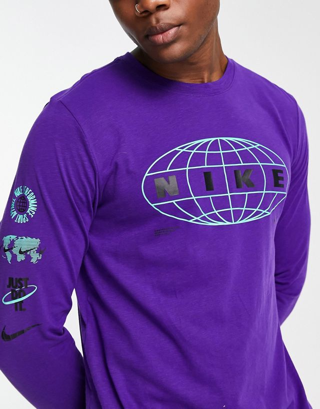 Nike Training Dri-FIT Slub long sleeve t-shirt in purple