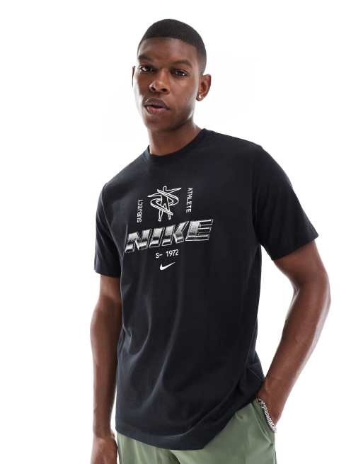 Nike Training - Dri-FIT - Sort T-shirt med metallisk logografik