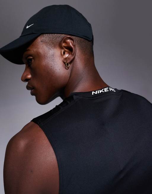 Nike Training – Dri-FIT – Svart linne i muscle fit, 4 av 4