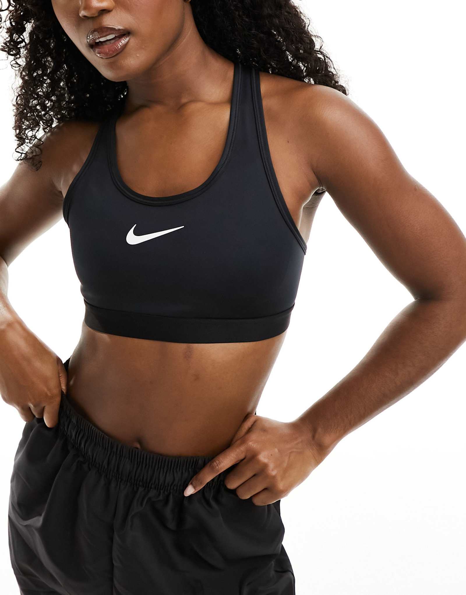 Спортивный бюстгальтер Nike Training Dri-FIT Swoosh с высокой поддержкой, черный