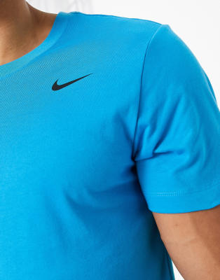 Nike Dri Fit Swoosh