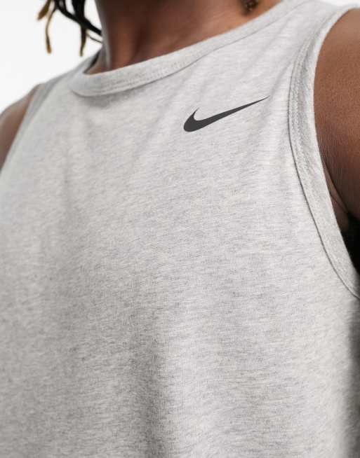 Nike Training – Dri-Fit – Tanktop in Grau, 3 von 4