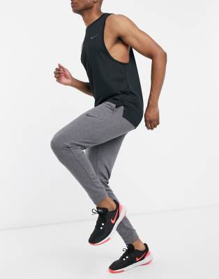 nike running tapered fleece joggers