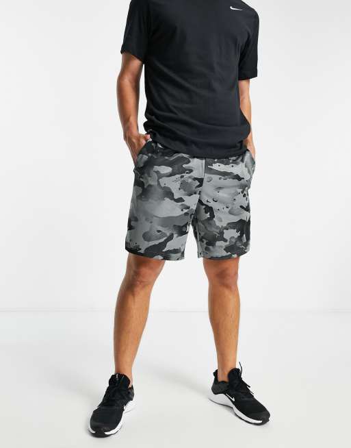 Nike training 2025 camo shorts