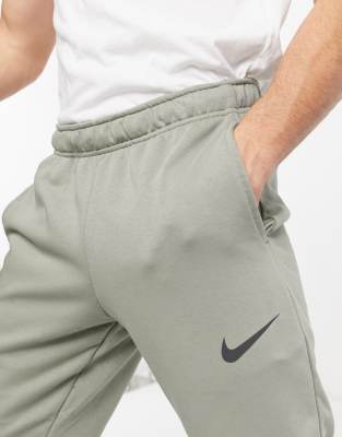 nike dry sweatpants