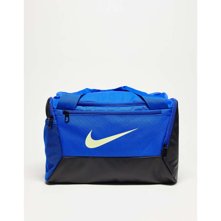 Nike Training duffle bag in blue 25L