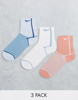 Nike Training Everyday 3 pack of ankle socks in blue, orange and white