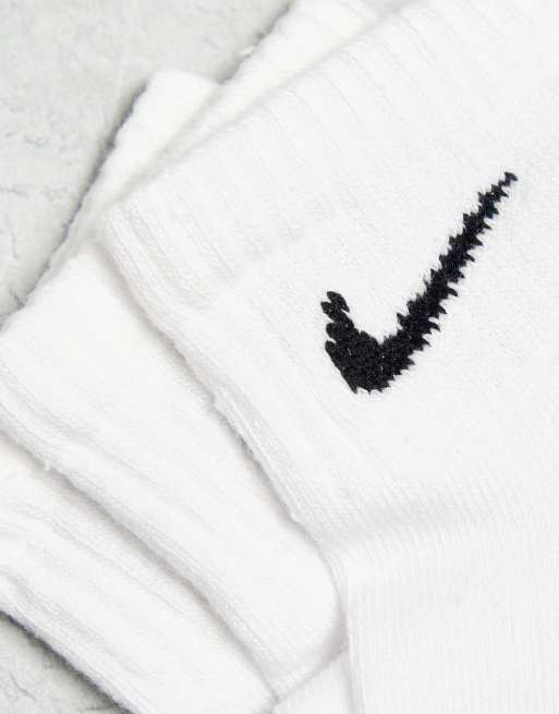 Nike Training Everyday Cushioned 3 pack ankle sock in white