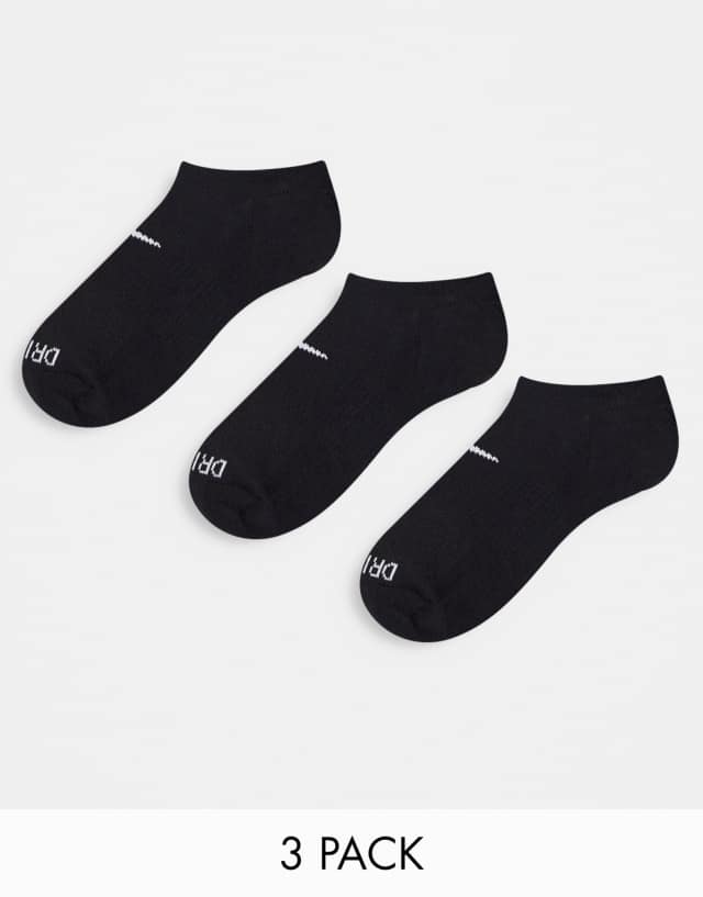 Nike Training Everyday Plus Cushioned 3-pack unisex sneaker socks in black