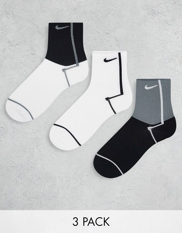 Nike Training Everyday Plus Lightweight 3-pack unisex socks in multi