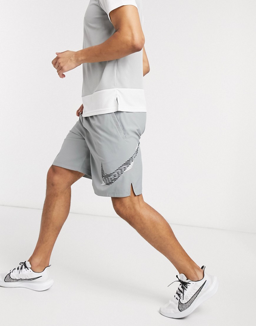 Nike Training - Flex - Pantaloncini grigi-Grigio