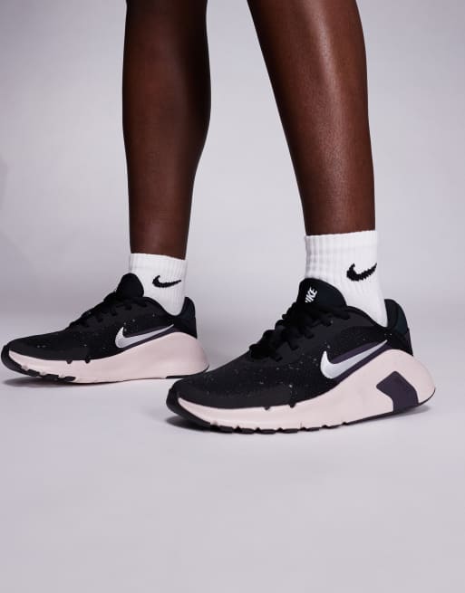 Nike Training Flex sneakers in black and silver, 3 of 5