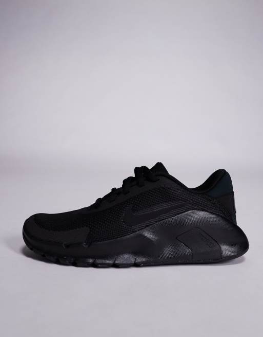 Nike Training Flex sneakers in black, 2 of 5
