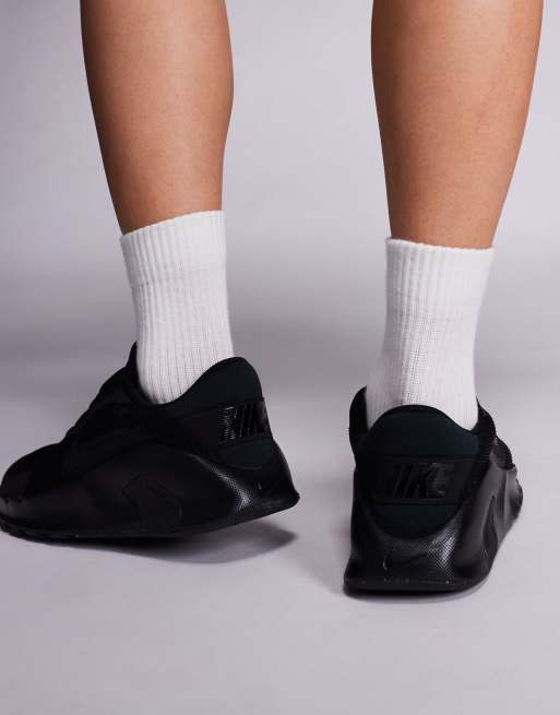 Nike Training Flex sneakers in black, 4 of 5