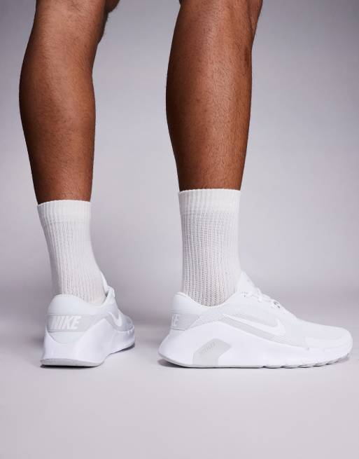 Nike Training Flex sneakers in white and gray, 5 of 5
