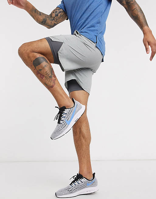 Men Nike Training Flex stride 2-in-1 shorts in grey 