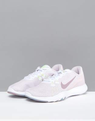 nike training flex trainers in white