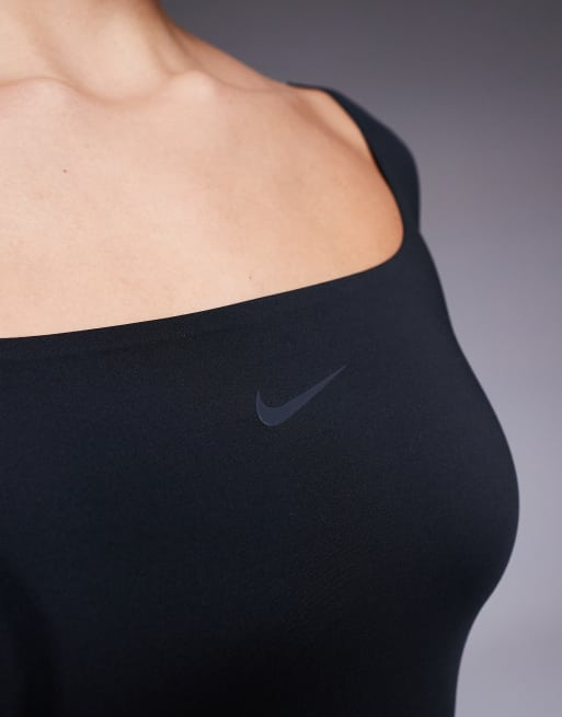 Nike Training – Form – Czarne body z długimi rękawami, 3 z 4