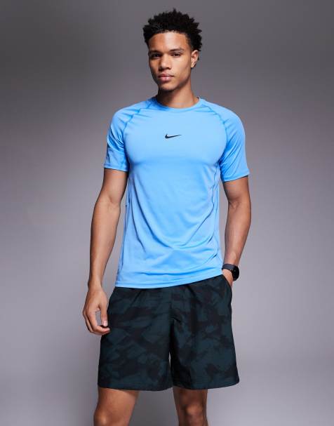 Nike Training Form Dri-FIT 7 inch shorts in green print