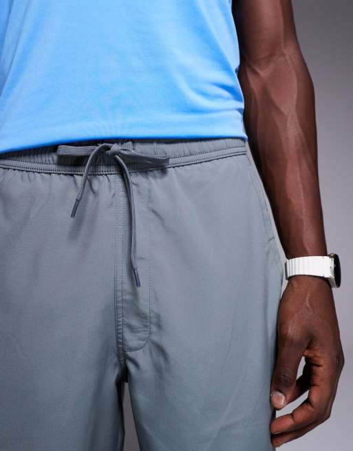 Nike Training Form Dri-FIT 7 inch shorts in grey, 4 of 5