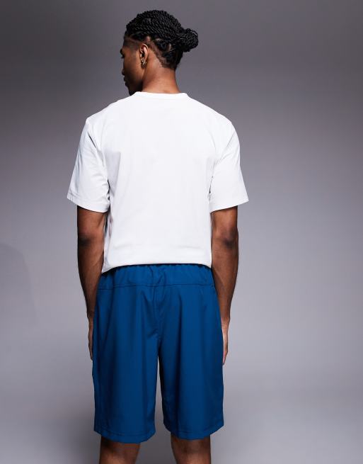 Nike Training Form Dri-FIT 9inch shorts in dark blue, 2 of 5