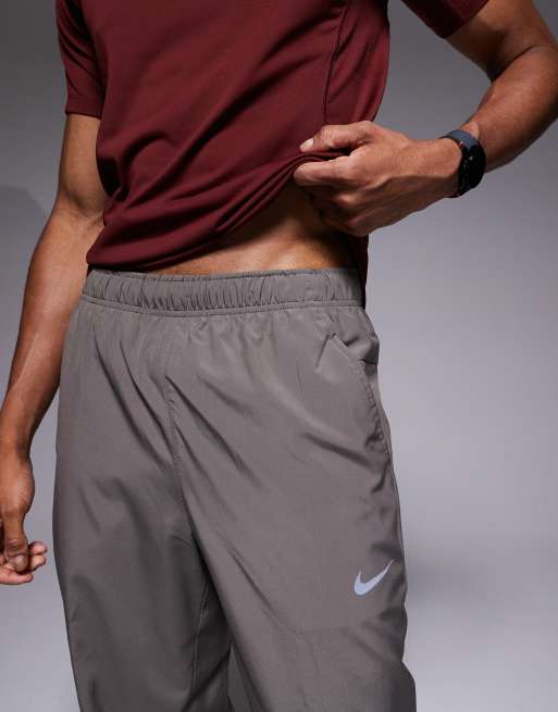 Nike Training - Form Dri-FIT - Grå joggingbukser, 4 af 5