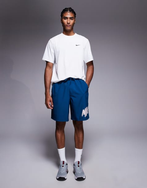 Nike Training - Form - Dri-FIT - Short van 9 inch in donkerblauw - view 1