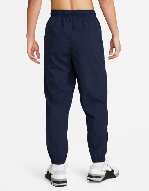 Nike Training Form Dri-FIT tapered joggers in black, 2 of 4