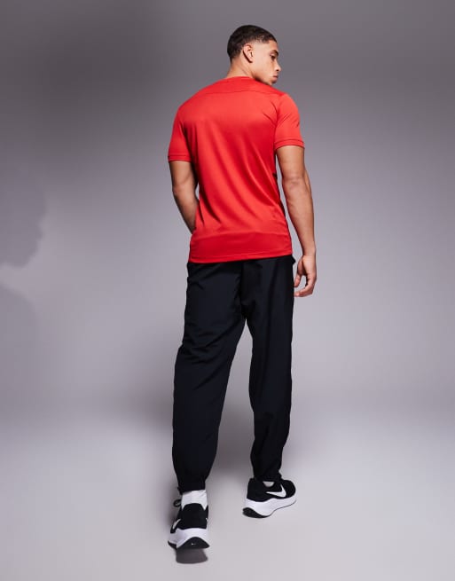 Nike Training Form Dri-FIT tapered sweatpants in black, 4 of 5