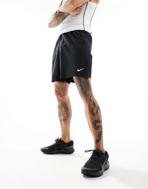 Nike Training - Form - Short 7 pouces non doublé en tissu Dri-FIT - Noir, 3 de 5