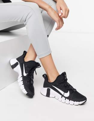 womens nike free metcon