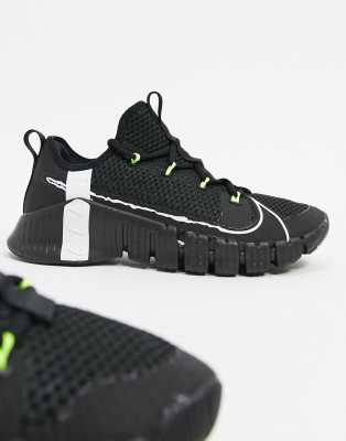 nike training metcon free trainers in triple black