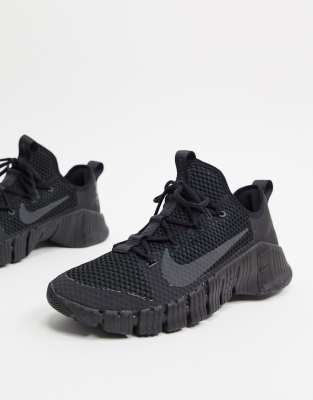 nike training free metcon 3 trainers in triple black