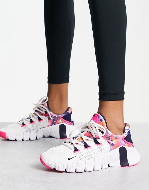 Nike women's metcon 4 training shoes - white/silver/pink hotsell