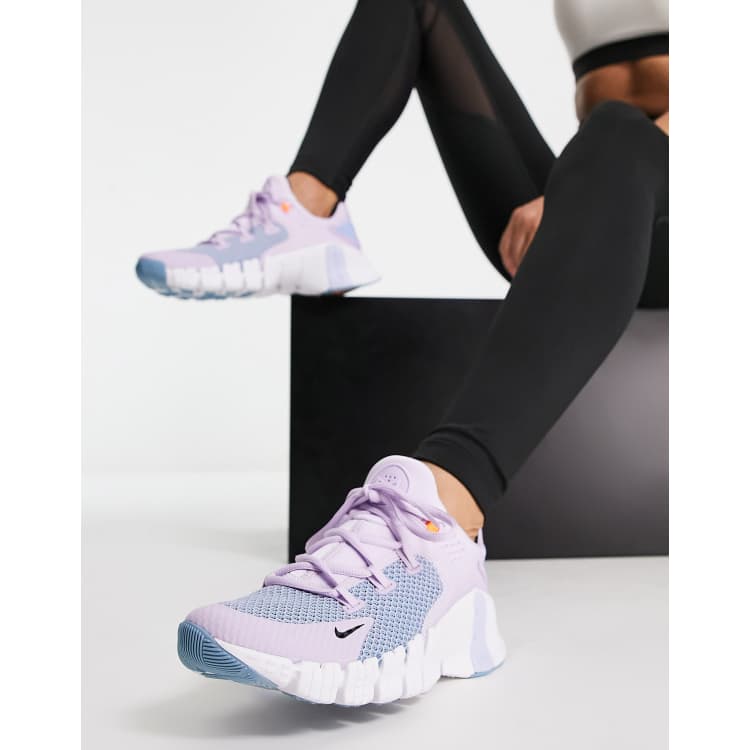 Roca Disfraces Adjunto archivo Nike Training Free Metcon 4 sneakers in doll | ASOS