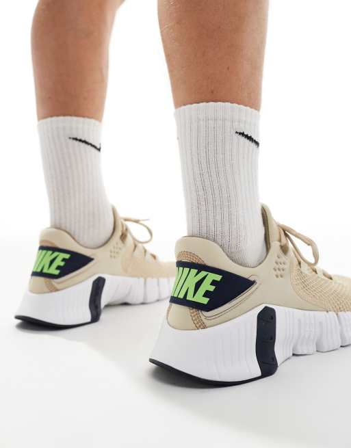 Nike Training Free Metcon 4 trainers in beige