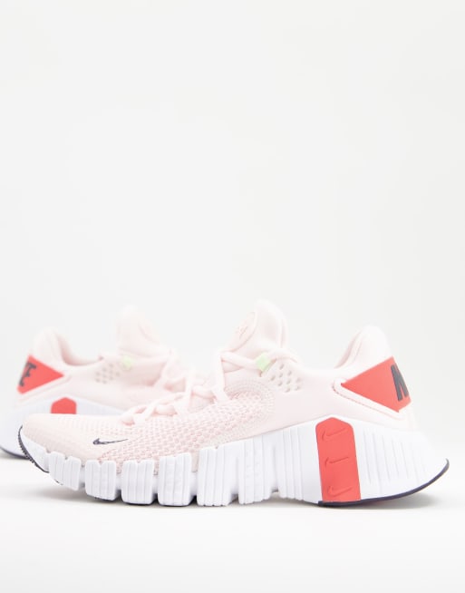 Nike Training Free Metcon 4 trainers in pink