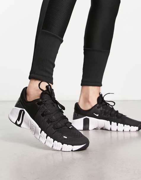 Running hot sale trainers asos