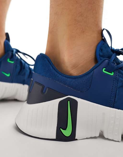 Nike Training Free Metcon 5 trainers in blue