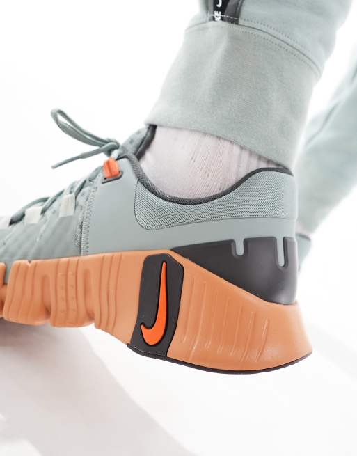 Nike free best sale 3.0 v2 orange