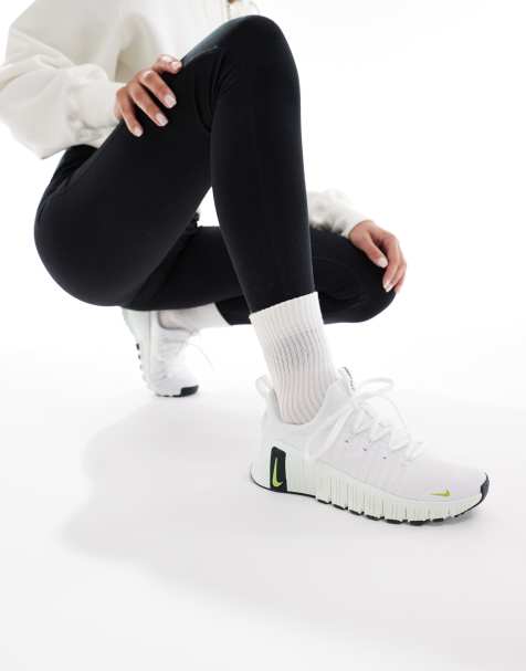 Nike Training – Free Metcon 6 – Buty sportowe w białym i jasnozielonym kolorze - view 1