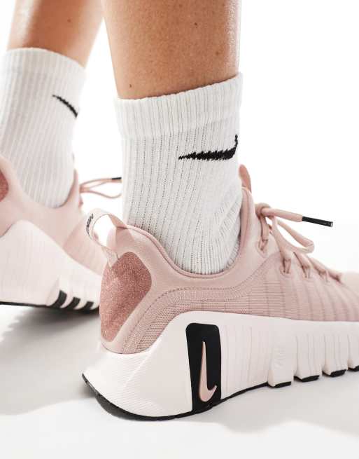 Nike Training Free Metcon 6 Premium sneakers in light pink and off white