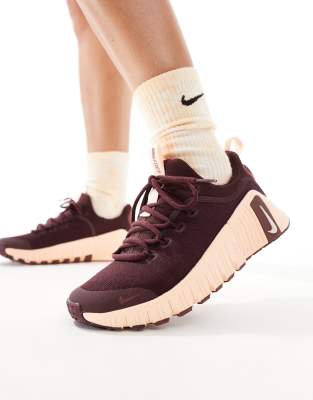 Nike Training - Free Metcon 6 - Sneaker in Burgunderrot-Lila