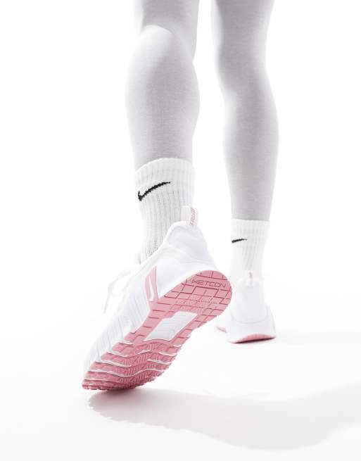 Nike Training - Free Metcon 6 - Sneakers bianche e rosa, 3 di 5
