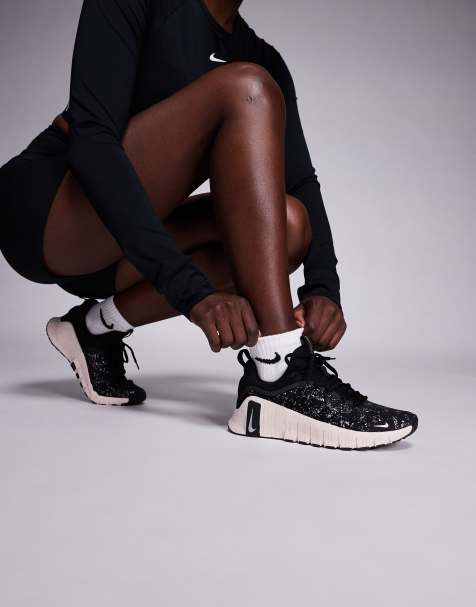 Nike Training Free Metcon 6 sneakers in black - view 1